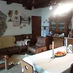 펜션 Muemlek Paraszthaz